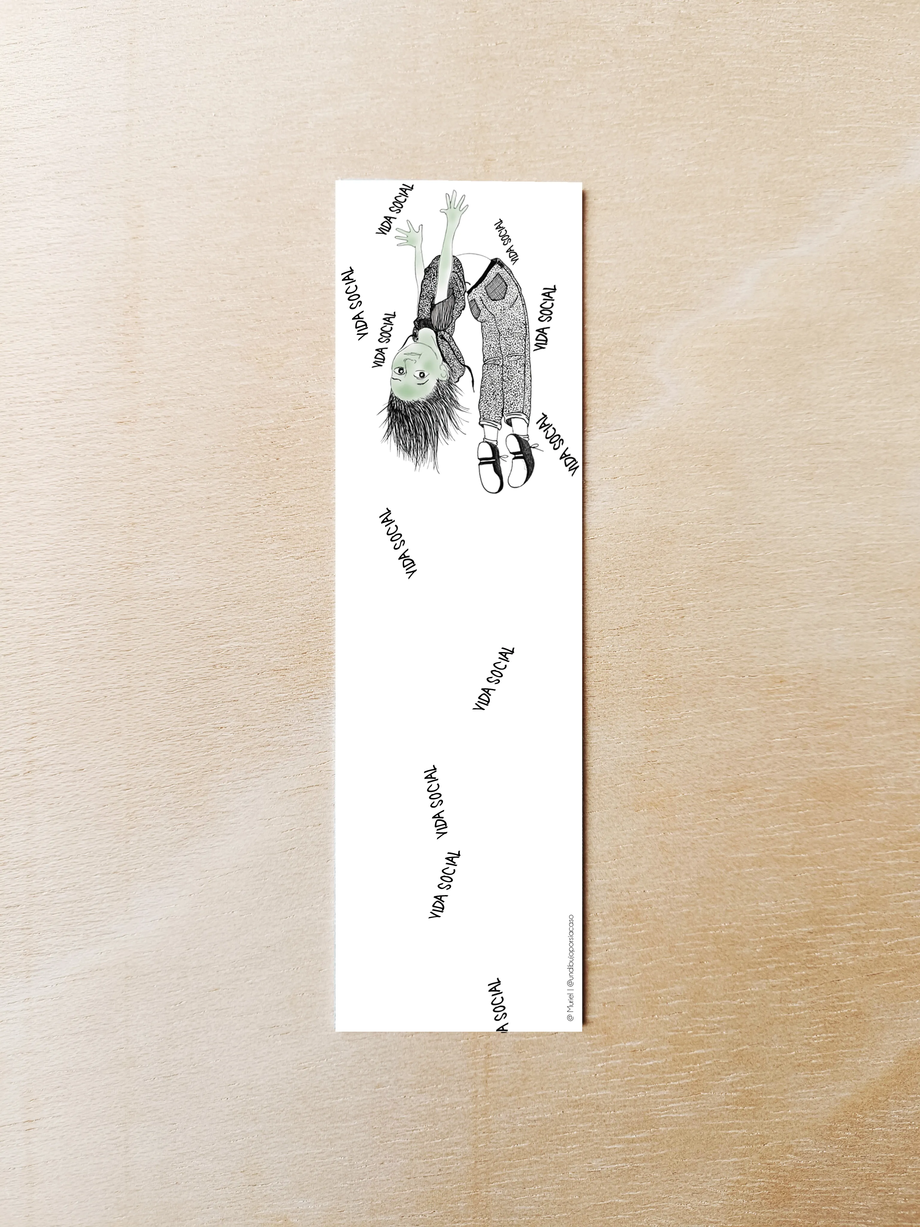 Marcapáginas con ilustración que representa una persona huyendo de la vida social.